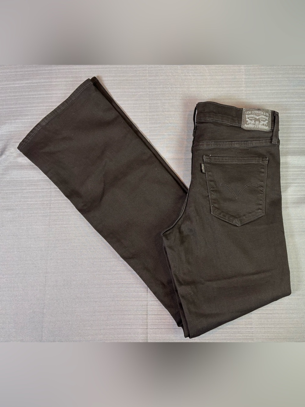 Levi’s 315 Shaping Bootcut Jeans Women’s Size 29 Black Mid Rise Stretch Denim
